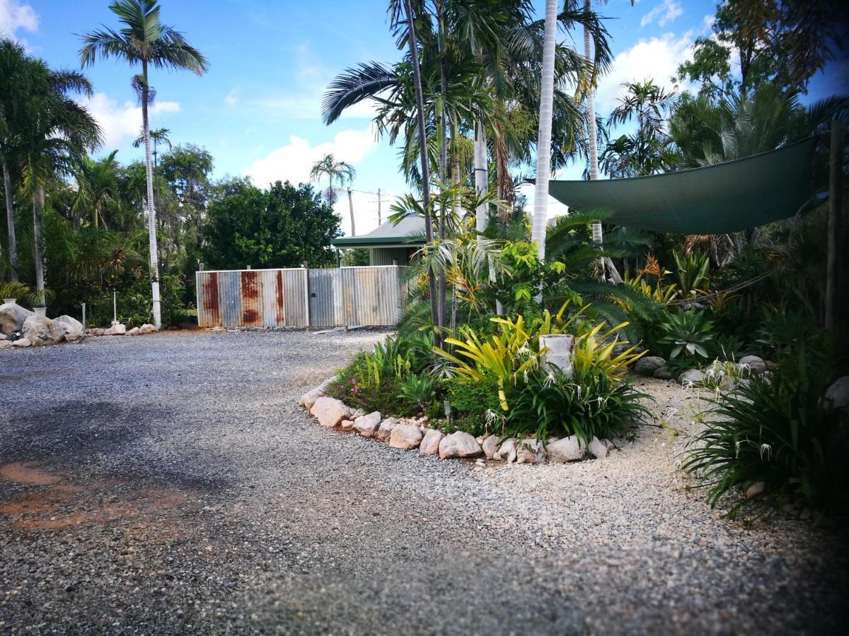 Chillagoe Cabins And Tours Eksteriør billede